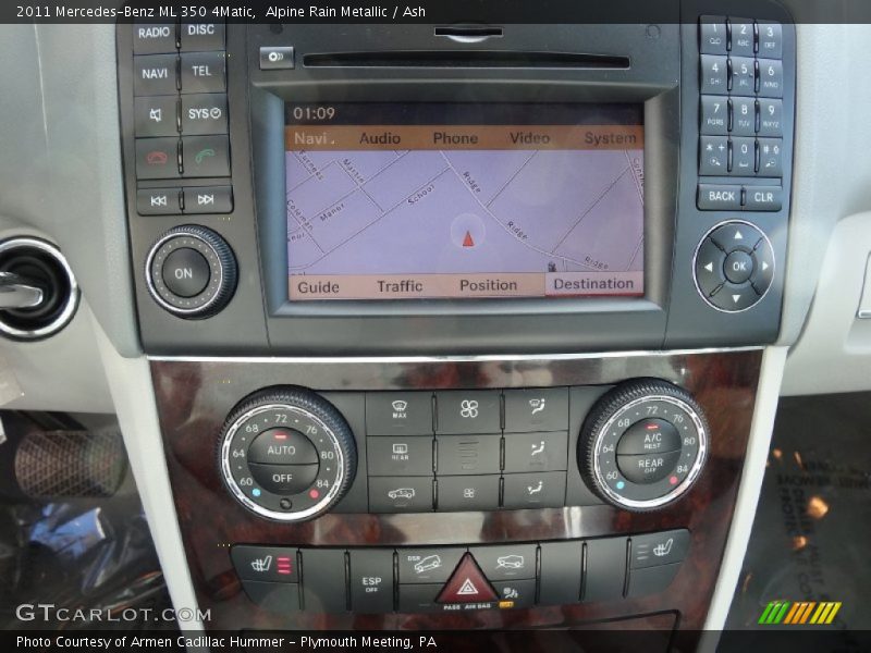 Controls of 2011 ML 350 4Matic