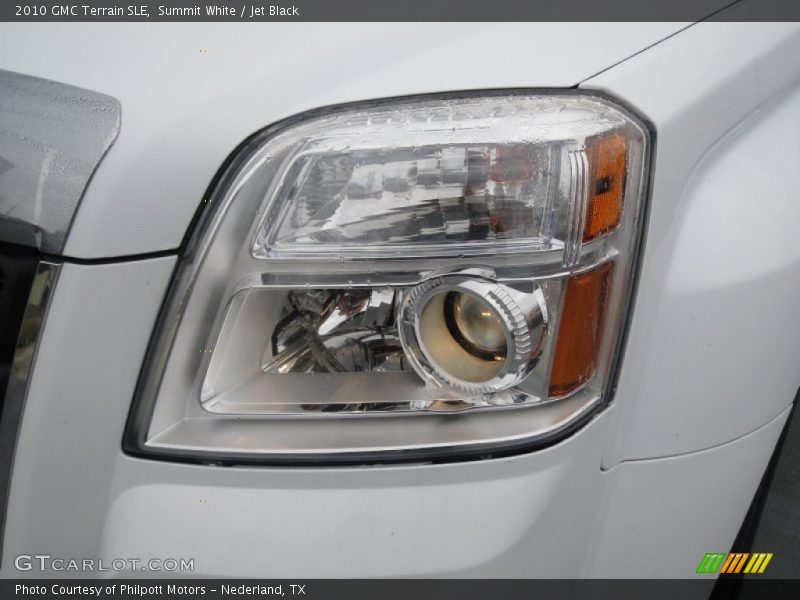 Summit White / Jet Black 2010 GMC Terrain SLE