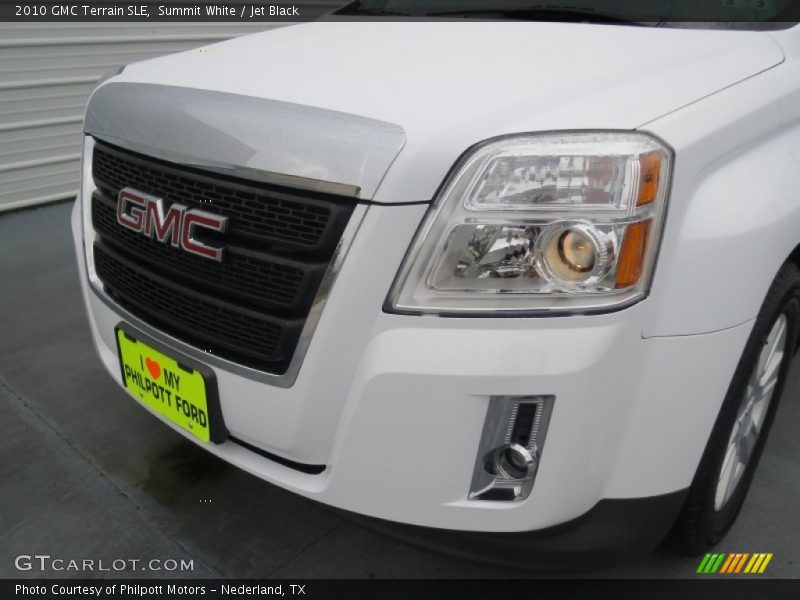 Summit White / Jet Black 2010 GMC Terrain SLE