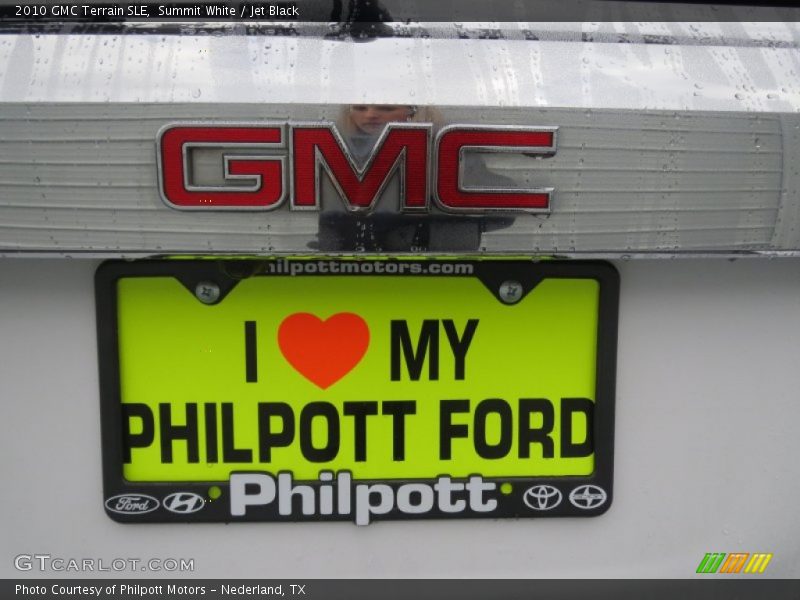 Summit White / Jet Black 2010 GMC Terrain SLE