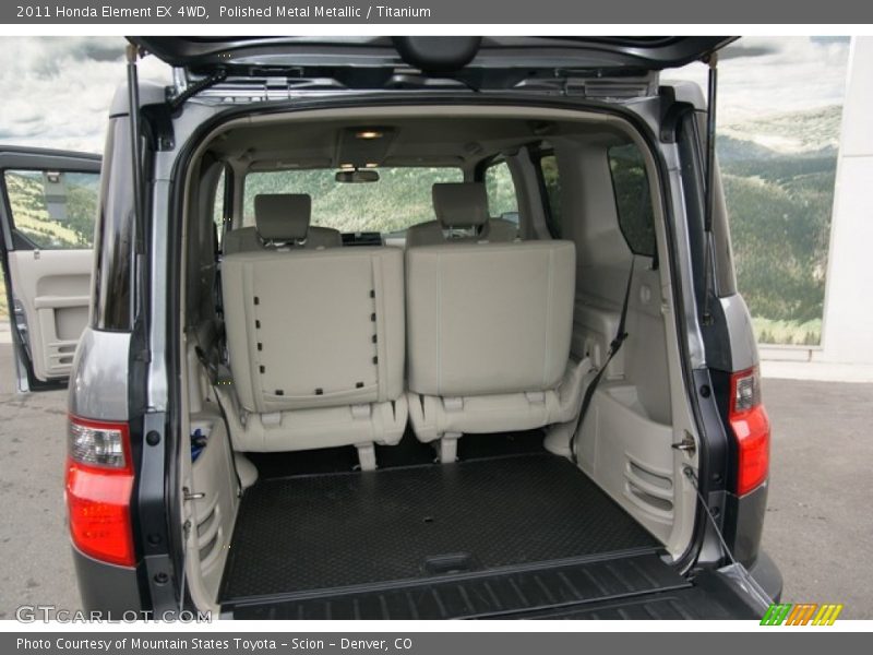 Polished Metal Metallic / Titanium 2011 Honda Element EX 4WD