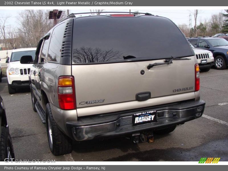 Light Pewter Metallic / Graphite/Medium Gray 2002 Chevrolet Tahoe LS 4x4