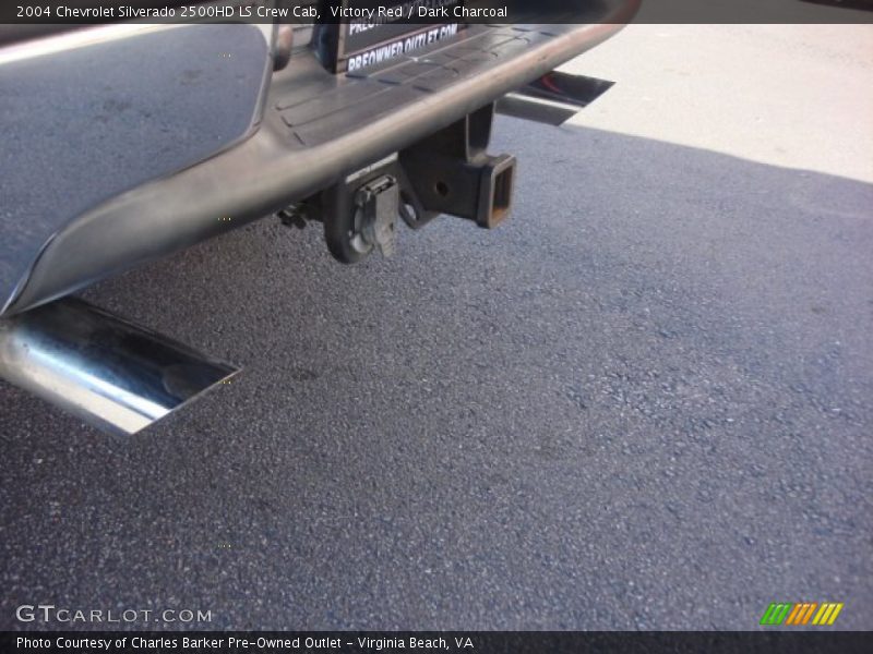 Victory Red / Dark Charcoal 2004 Chevrolet Silverado 2500HD LS Crew Cab