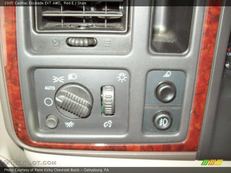 Red E / Shale 2005 Cadillac Escalade EXT AWD