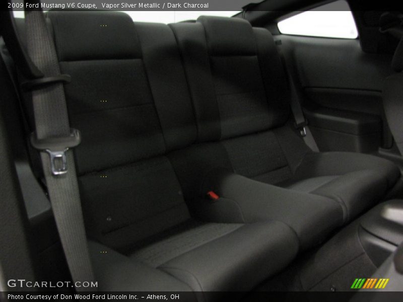 Vapor Silver Metallic / Dark Charcoal 2009 Ford Mustang V6 Coupe