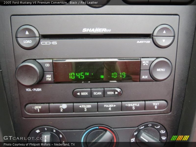 Audio System of 2005 Mustang V6 Premium Convertible