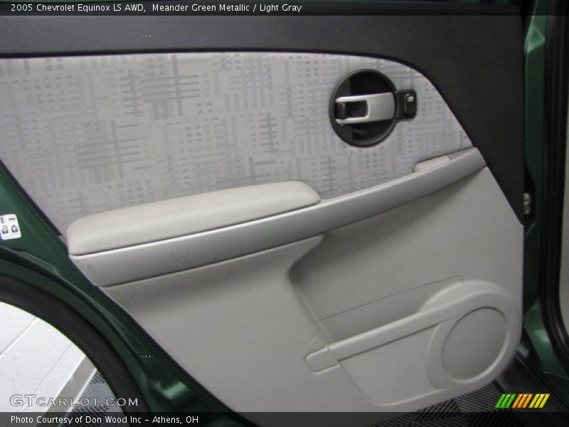 Meander Green Metallic / Light Gray 2005 Chevrolet Equinox LS AWD