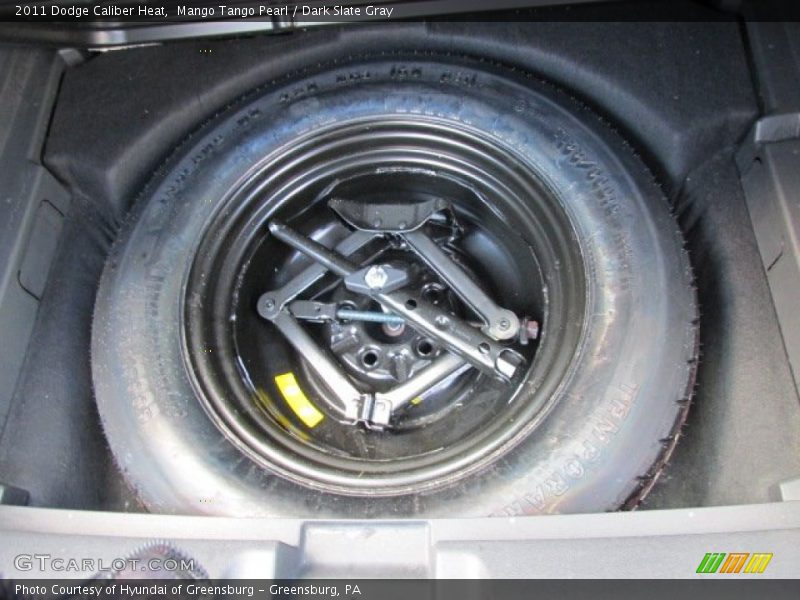 Mango Tango Pearl / Dark Slate Gray 2011 Dodge Caliber Heat