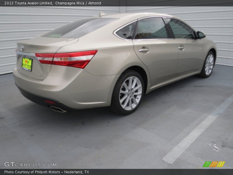 Champagne Mica / Almond 2013 Toyota Avalon Limited