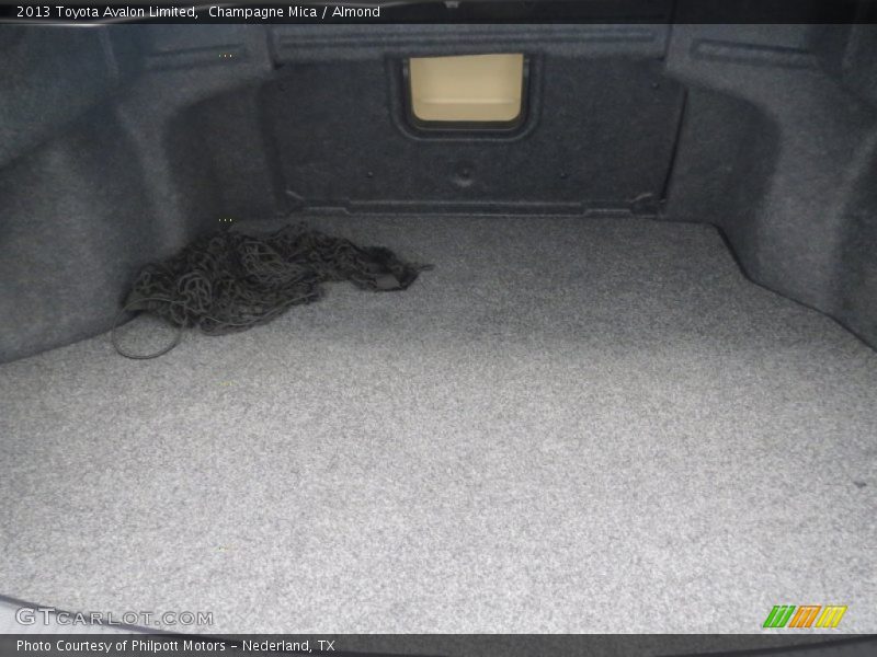 Champagne Mica / Almond 2013 Toyota Avalon Limited