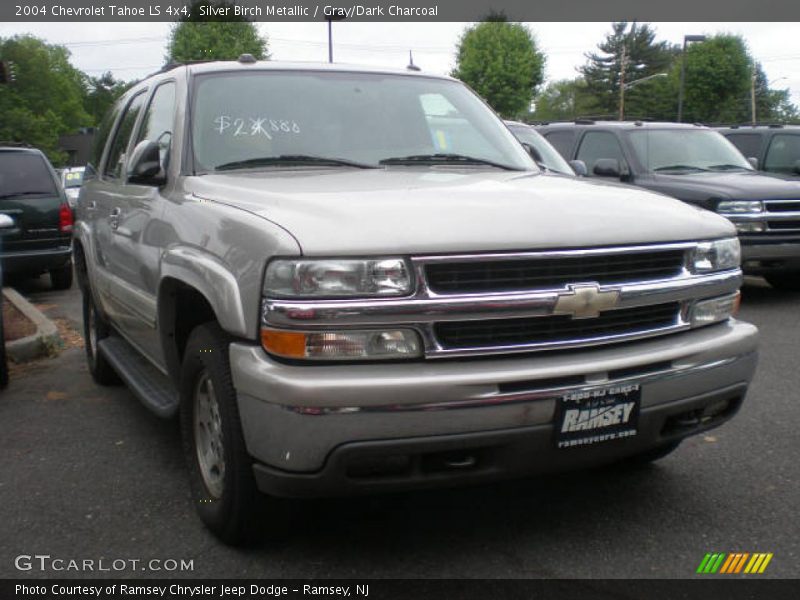 Silver Birch Metallic / Gray/Dark Charcoal 2004 Chevrolet Tahoe LS 4x4