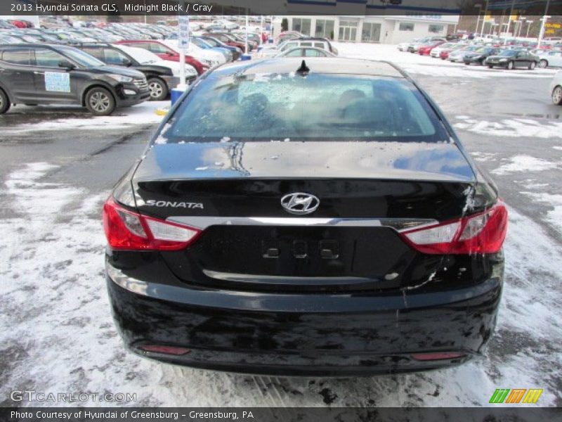 Midnight Black / Gray 2013 Hyundai Sonata GLS