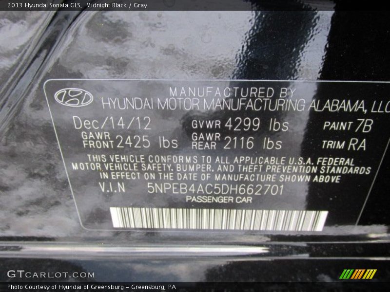 Midnight Black / Gray 2013 Hyundai Sonata GLS