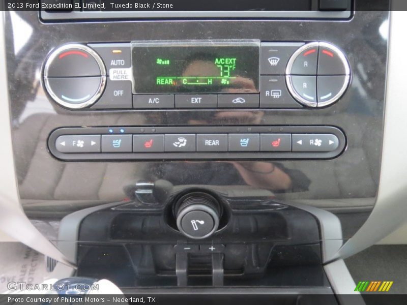 Controls of 2013 Expedition EL Limited