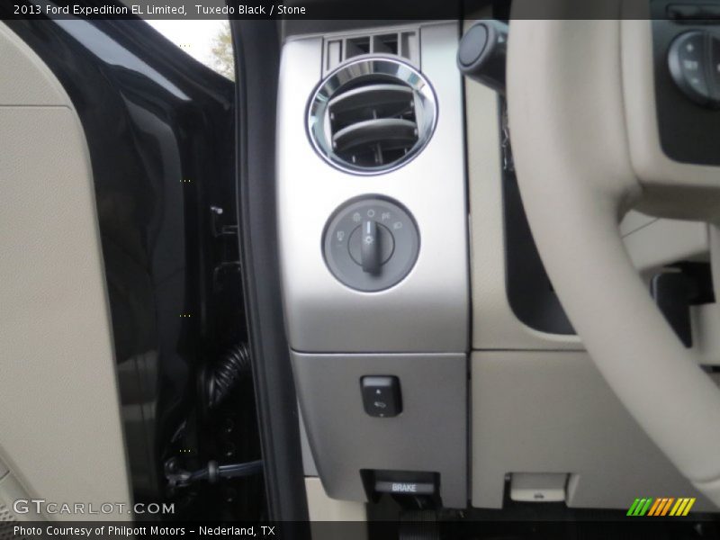 Controls of 2013 Expedition EL Limited