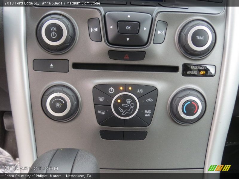 Controls of 2013 Edge SE