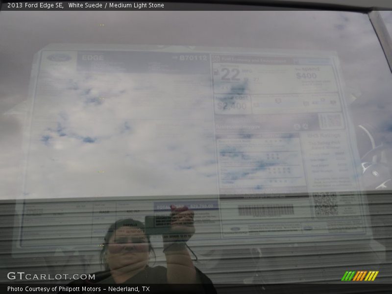 White Suede / Medium Light Stone 2013 Ford Edge SE