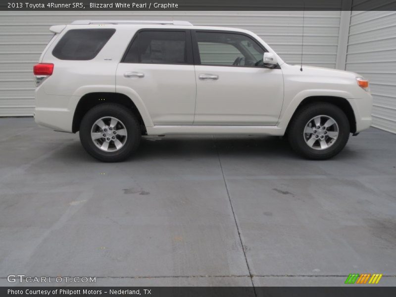 Blizzard White Pearl / Graphite 2013 Toyota 4Runner SR5