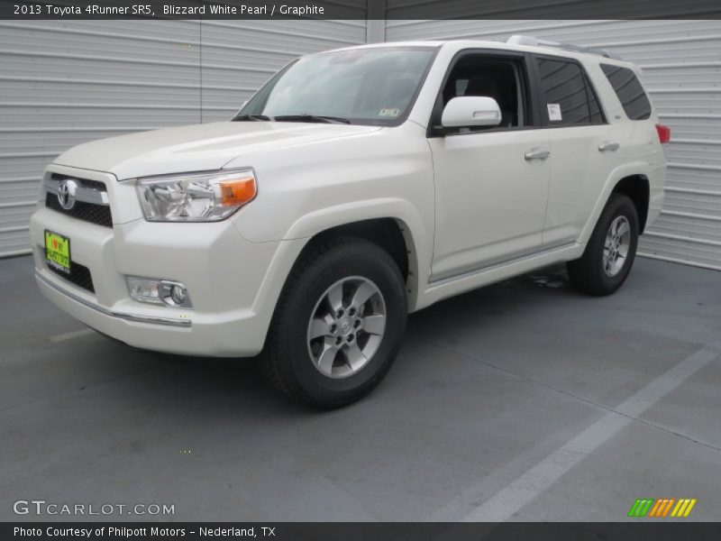 Blizzard White Pearl / Graphite 2013 Toyota 4Runner SR5