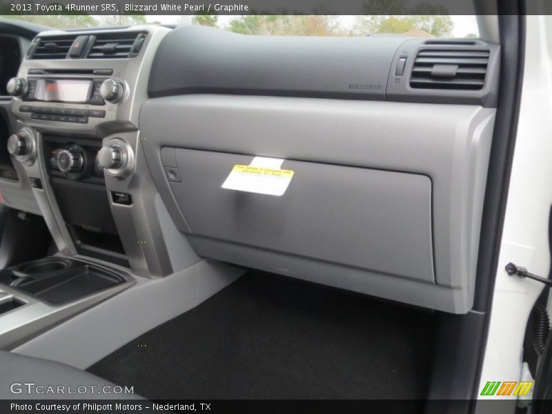 Blizzard White Pearl / Graphite 2013 Toyota 4Runner SR5
