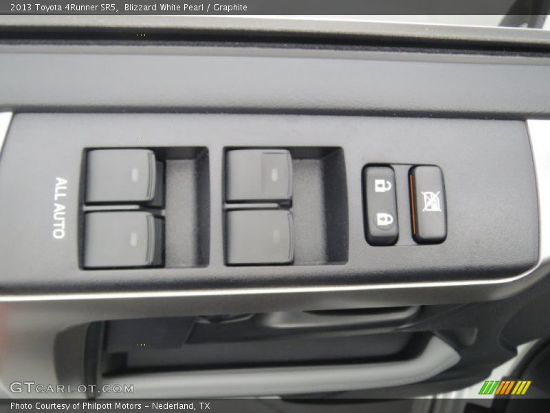 Blizzard White Pearl / Graphite 2013 Toyota 4Runner SR5