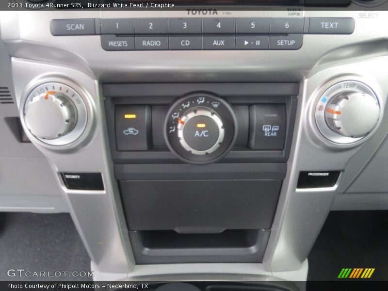 Blizzard White Pearl / Graphite 2013 Toyota 4Runner SR5