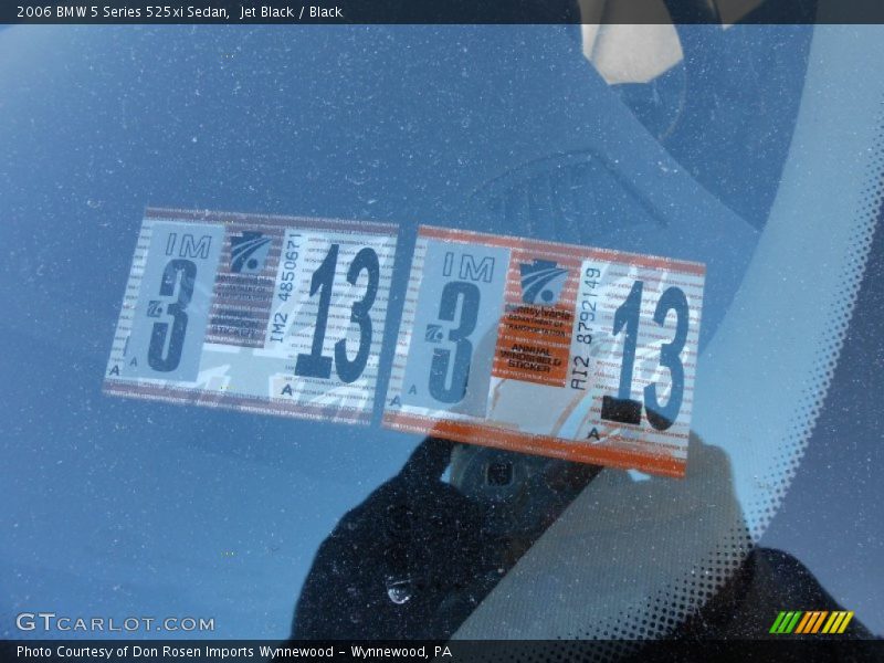 Jet Black / Black 2006 BMW 5 Series 525xi Sedan