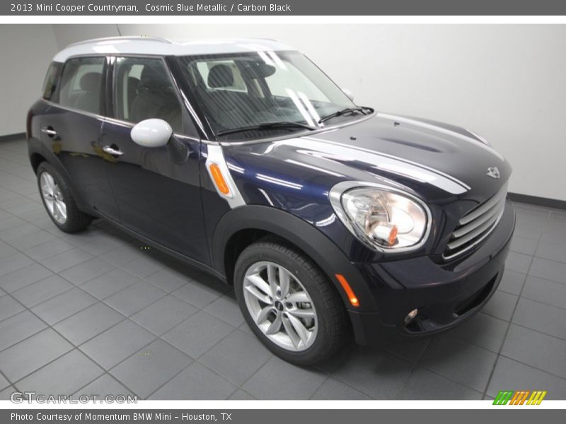 Front 3/4 View of 2013 Cooper Countryman