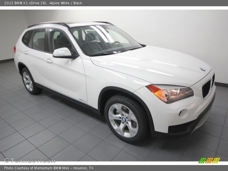 Alpine White / Black 2013 BMW X1 sDrive 28i
