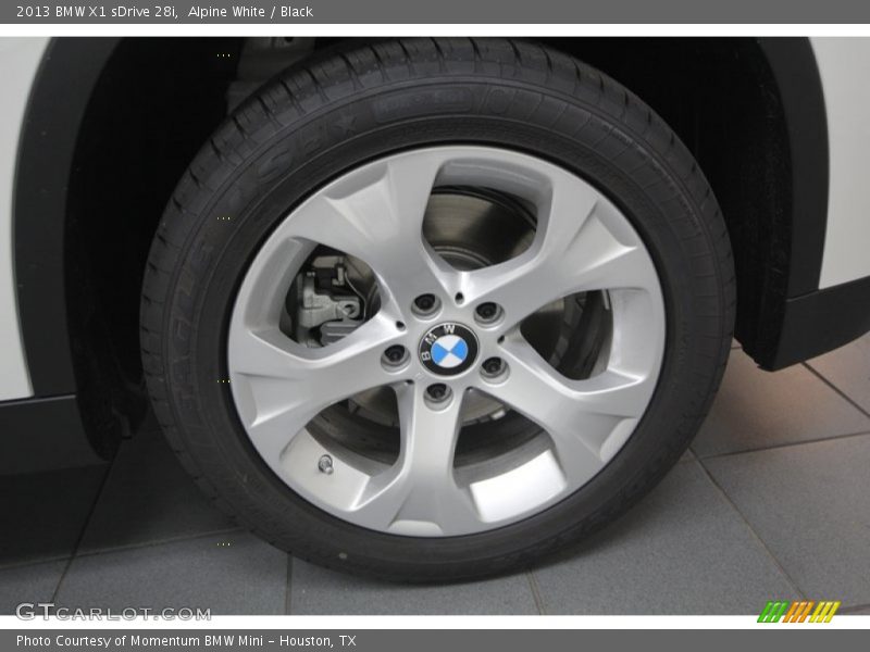 Alpine White / Black 2013 BMW X1 sDrive 28i