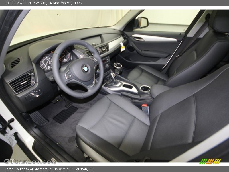Alpine White / Black 2013 BMW X1 sDrive 28i