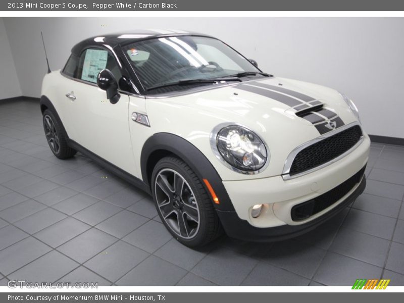 Pepper White / Carbon Black 2013 Mini Cooper S Coupe