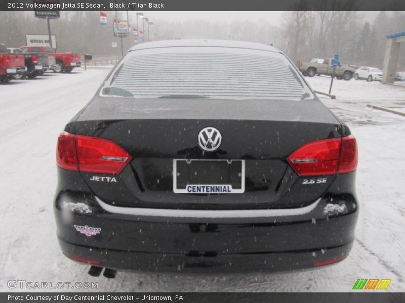 Black / Titan Black 2012 Volkswagen Jetta SE Sedan