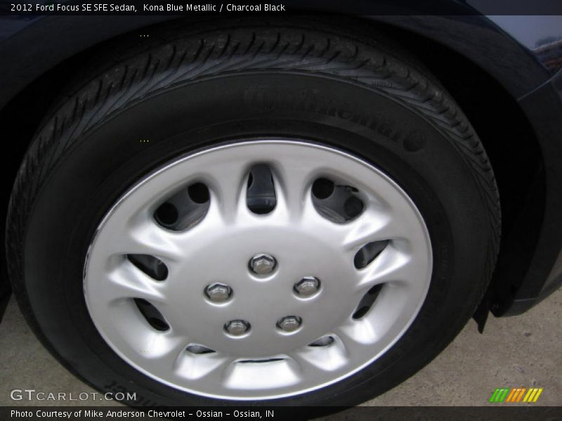 Kona Blue Metallic / Charcoal Black 2012 Ford Focus SE SFE Sedan