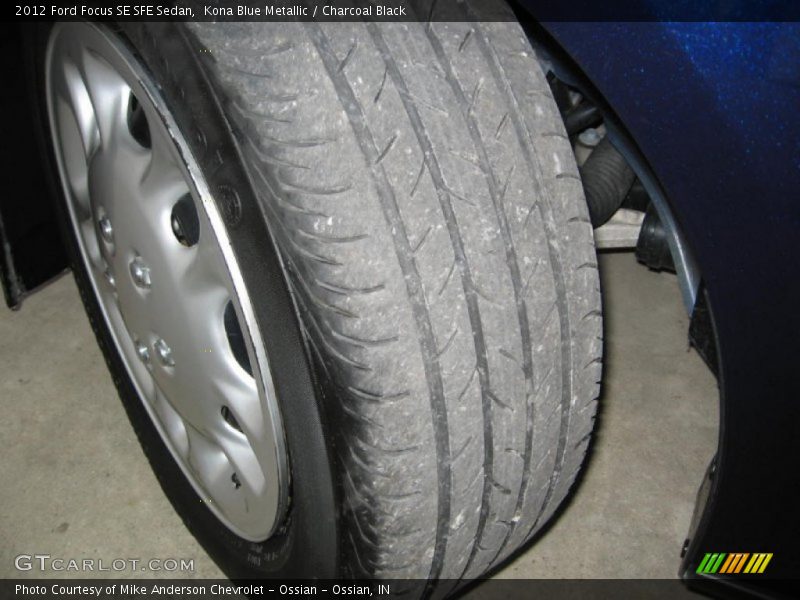 Kona Blue Metallic / Charcoal Black 2012 Ford Focus SE SFE Sedan