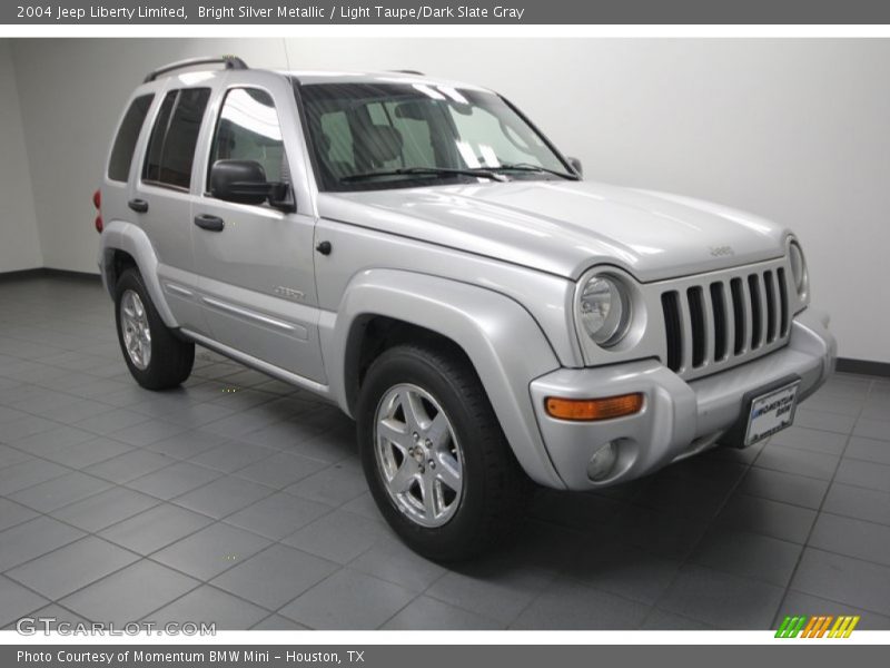 Bright Silver Metallic / Light Taupe/Dark Slate Gray 2004 Jeep Liberty Limited