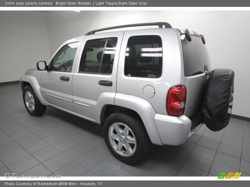 Bright Silver Metallic / Light Taupe/Dark Slate Gray 2004 Jeep Liberty Limited