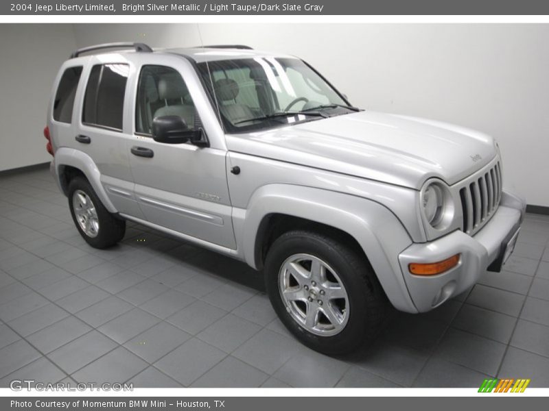 Bright Silver Metallic / Light Taupe/Dark Slate Gray 2004 Jeep Liberty Limited