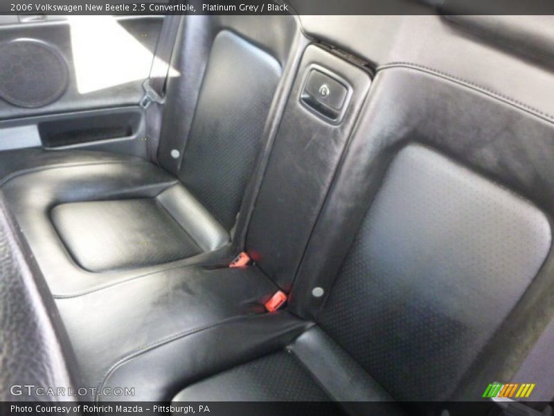 Platinum Grey / Black 2006 Volkswagen New Beetle 2.5 Convertible