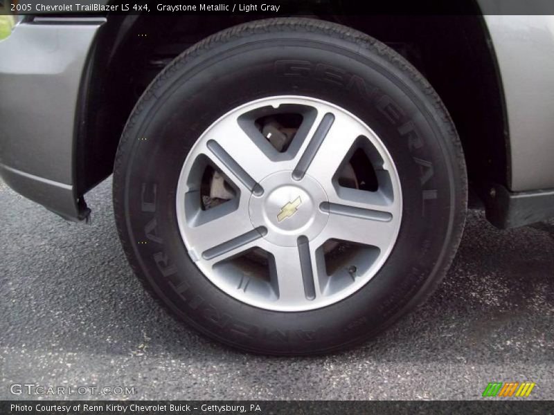 Graystone Metallic / Light Gray 2005 Chevrolet TrailBlazer LS 4x4