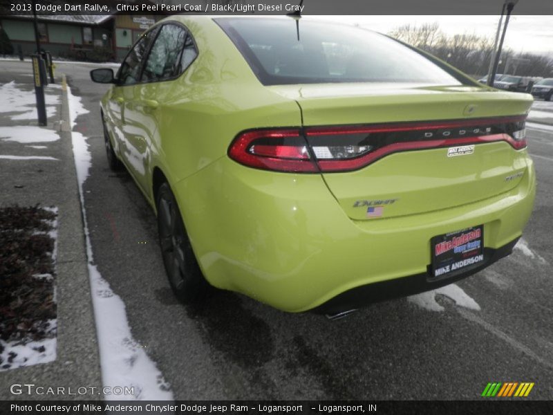 Citrus Peel Pearl Coat / Black/Light Diesel Gray 2013 Dodge Dart Rallye