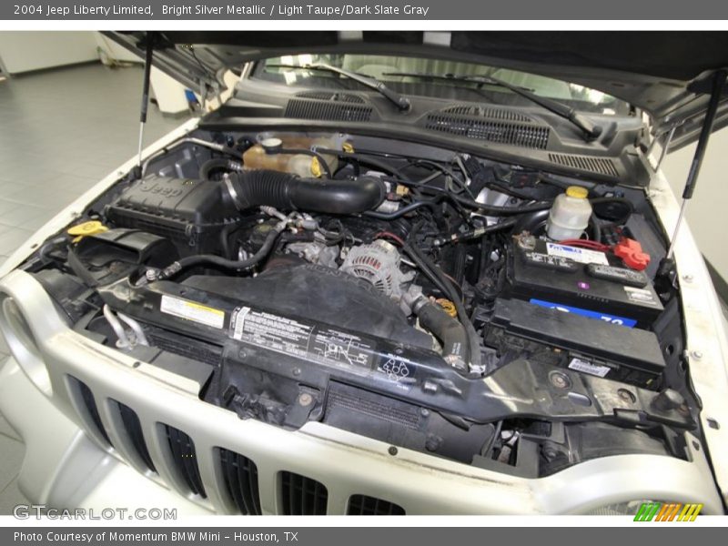 Bright Silver Metallic / Light Taupe/Dark Slate Gray 2004 Jeep Liberty Limited