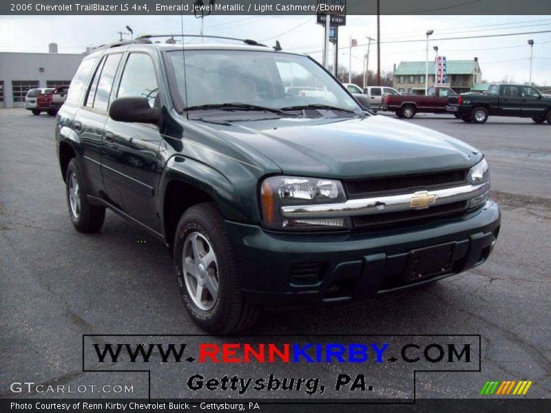 Emerald Jewel Metallic / Light Cashmere/Ebony 2006 Chevrolet TrailBlazer LS 4x4