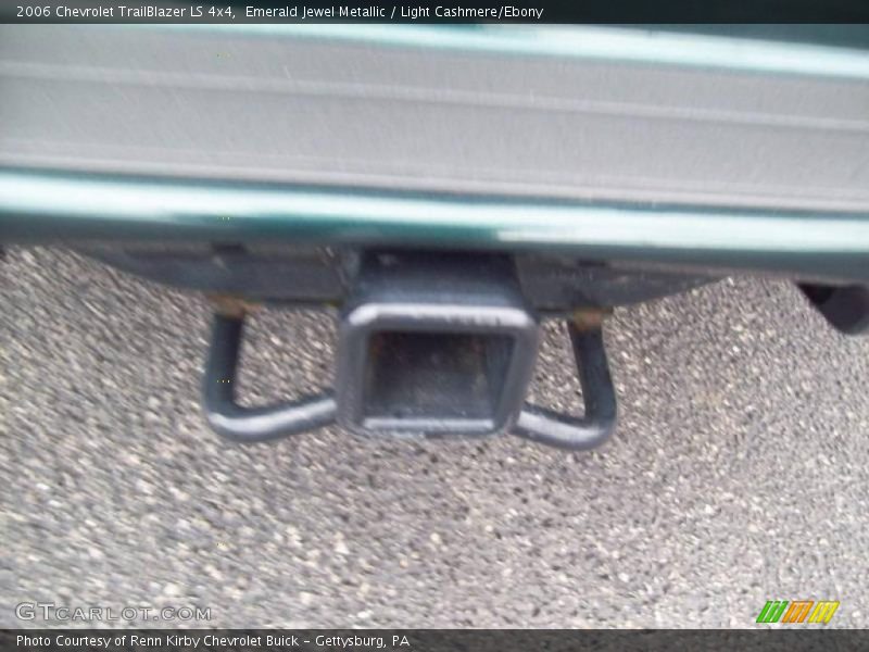 Emerald Jewel Metallic / Light Cashmere/Ebony 2006 Chevrolet TrailBlazer LS 4x4