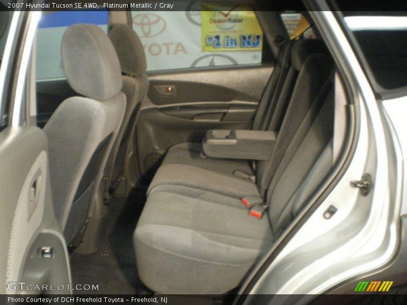 Platinum Metallic / Gray 2007 Hyundai Tucson SE 4WD
