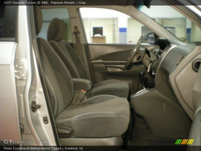 Platinum Metallic / Gray 2007 Hyundai Tucson SE 4WD