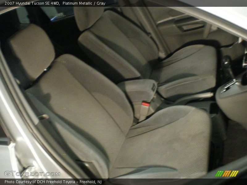 Platinum Metallic / Gray 2007 Hyundai Tucson SE 4WD
