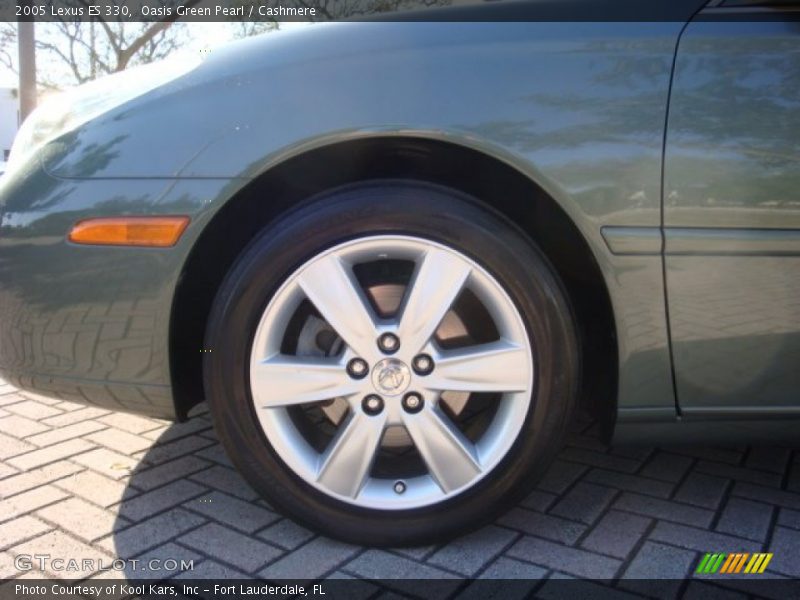 Oasis Green Pearl / Cashmere 2005 Lexus ES 330