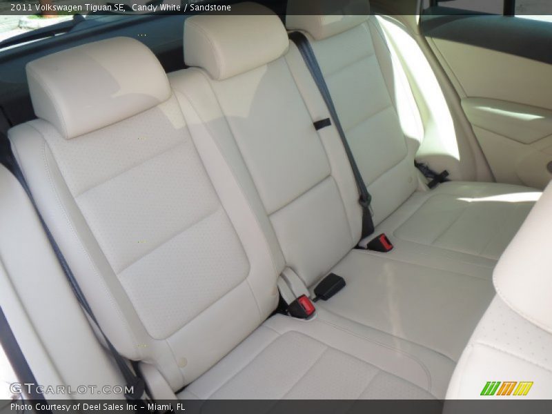 Candy White / Sandstone 2011 Volkswagen Tiguan SE