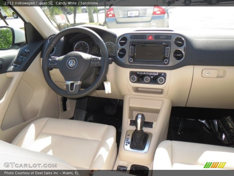 Candy White / Sandstone 2011 Volkswagen Tiguan SE